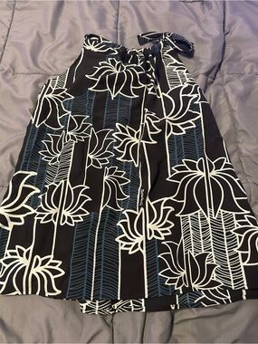 Manuheali’i lotus side-tie tank